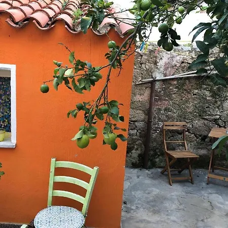 Alojamento de Acomodação e Pequeno-almoço Duca D'aosta Olbia