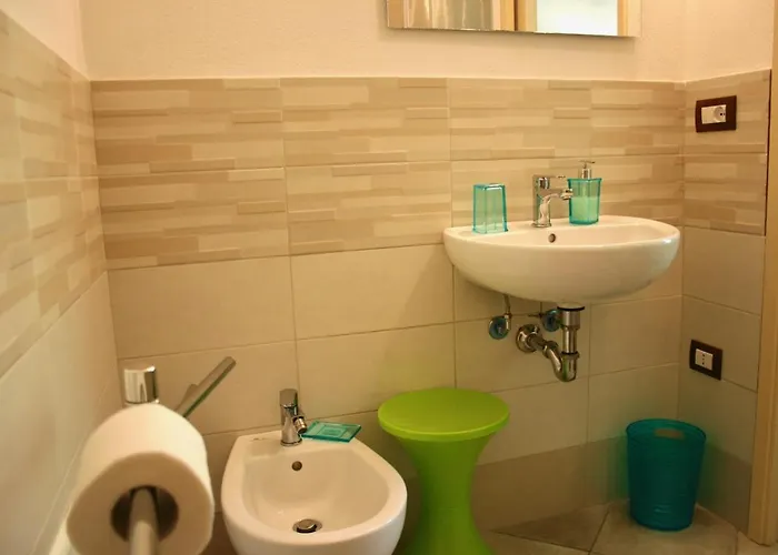 住宿加早餐酒店 Duca D'aosta 奧爾比亞